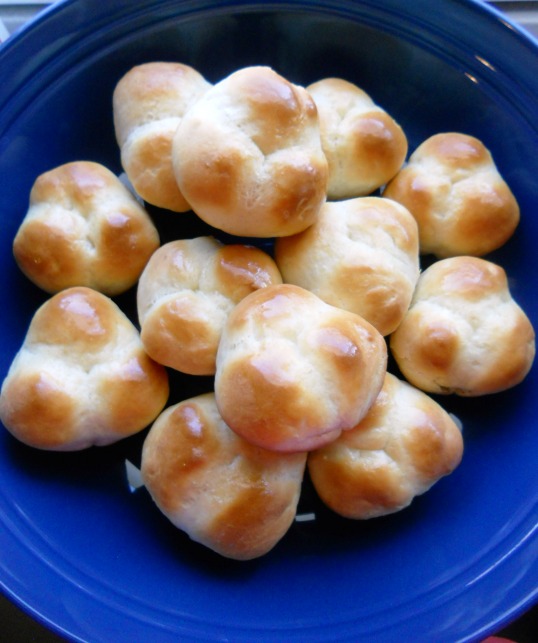 Cloverleaf Rolls