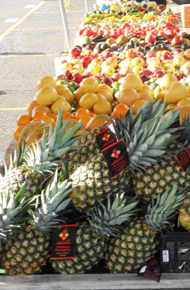 Fruit stand